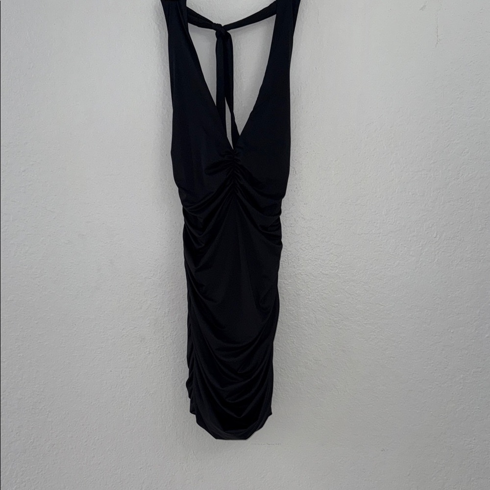 Chic Black Backless Dress